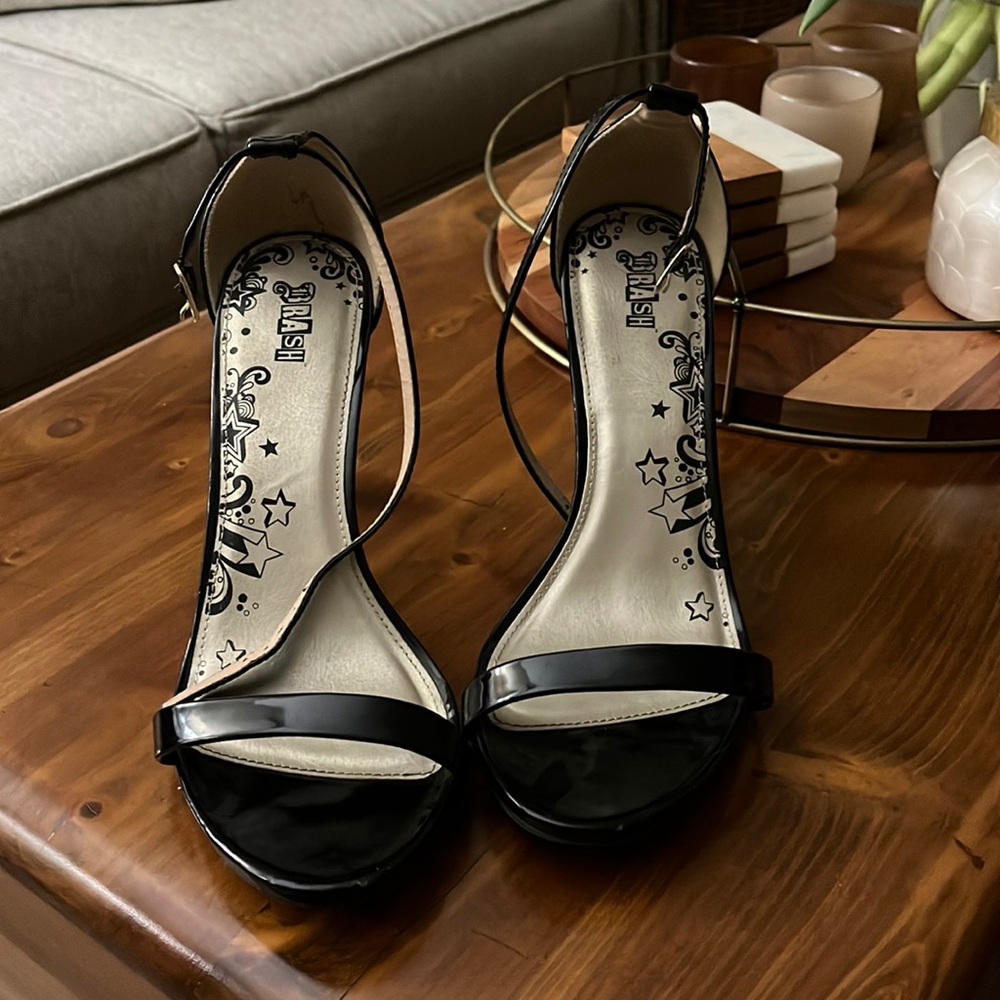 Brash black strap heel